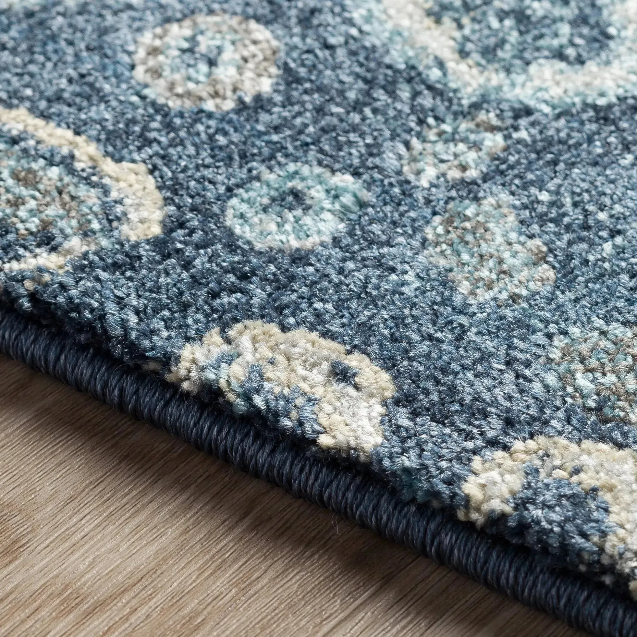 Geneva GV315 Navy Rug